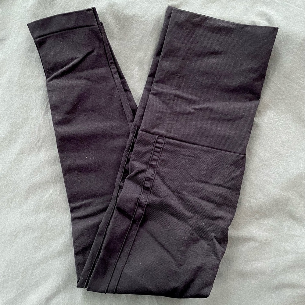 NWOT Belly Bandit Mother Tucker Compression Leggings - Black - Size Medium